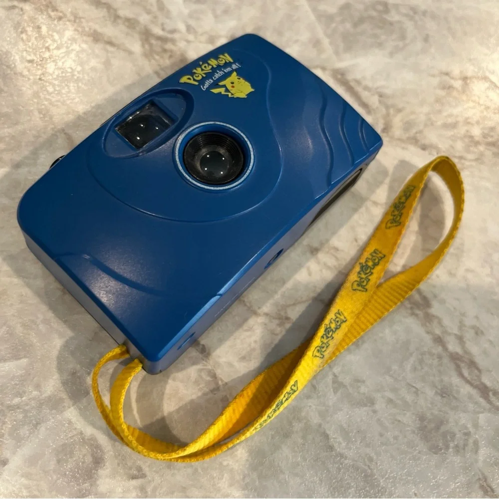 Vintage 1999 Pokémon Pikachu Pocket Camera Rare